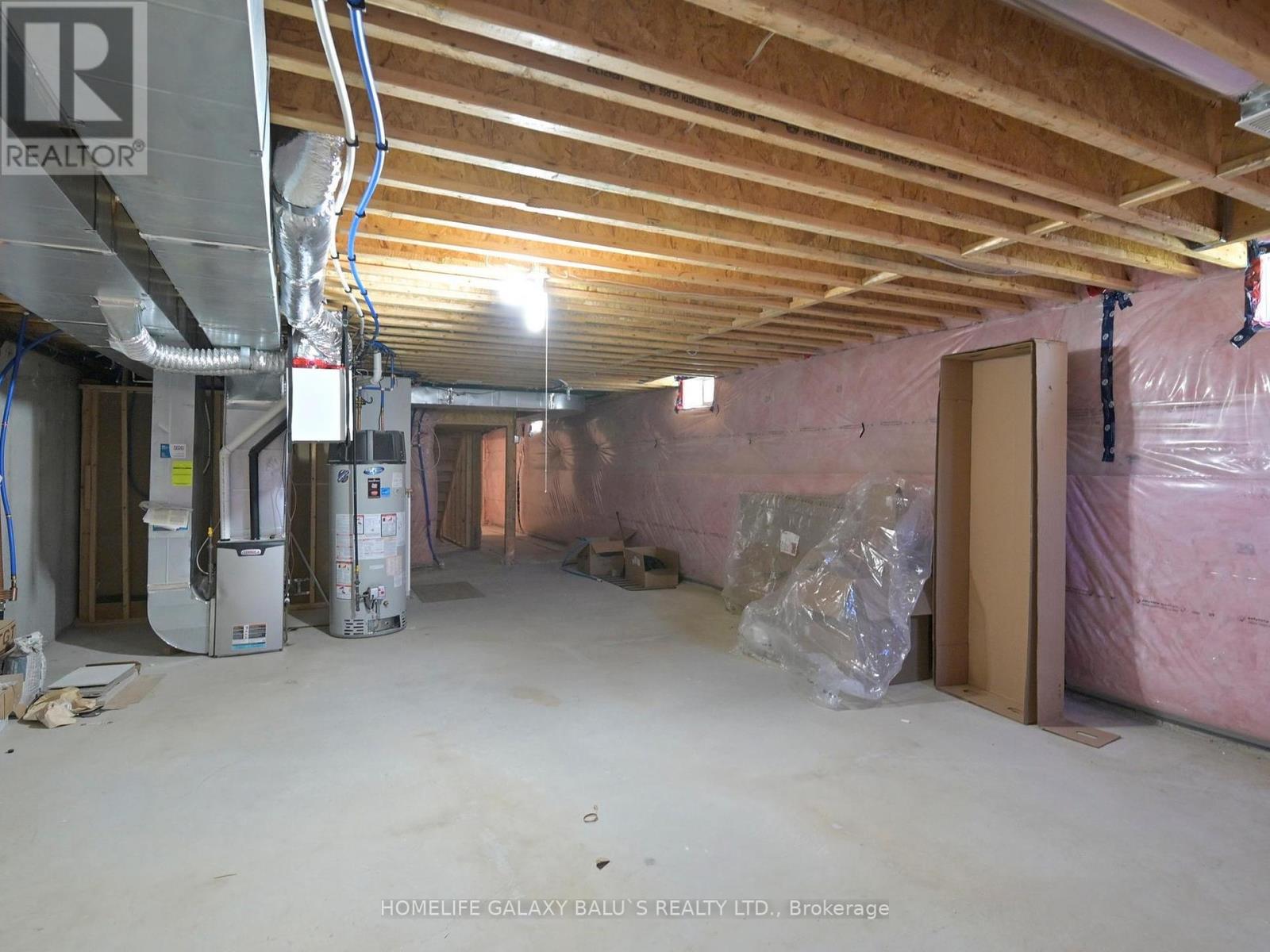 Photo 36 of 90 Donald Fleming Way, Whitby ON