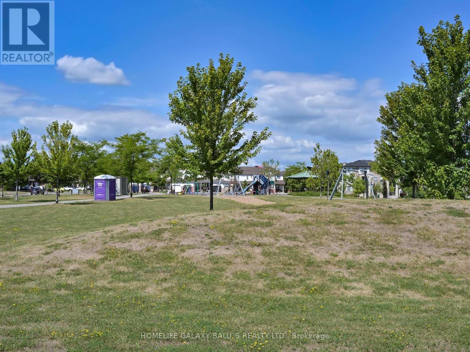 Photo 46 of 90 Donald Fleming Way, Whitby ON