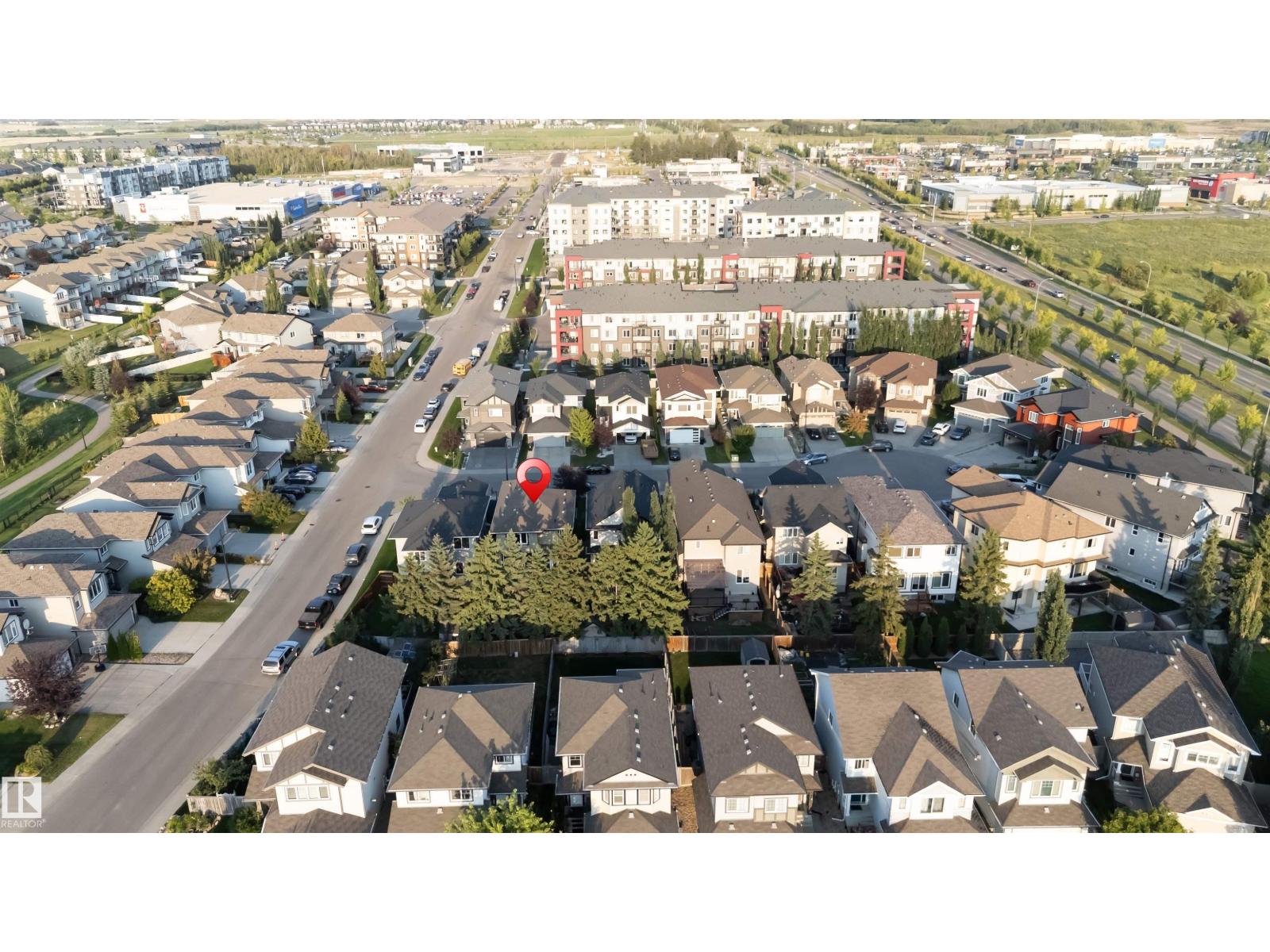 Photo 17 of 708 57 St Sw, Edmonton AB