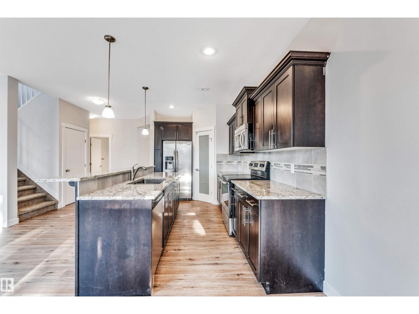 Photo 24 of 708 57 St Sw, Edmonton AB