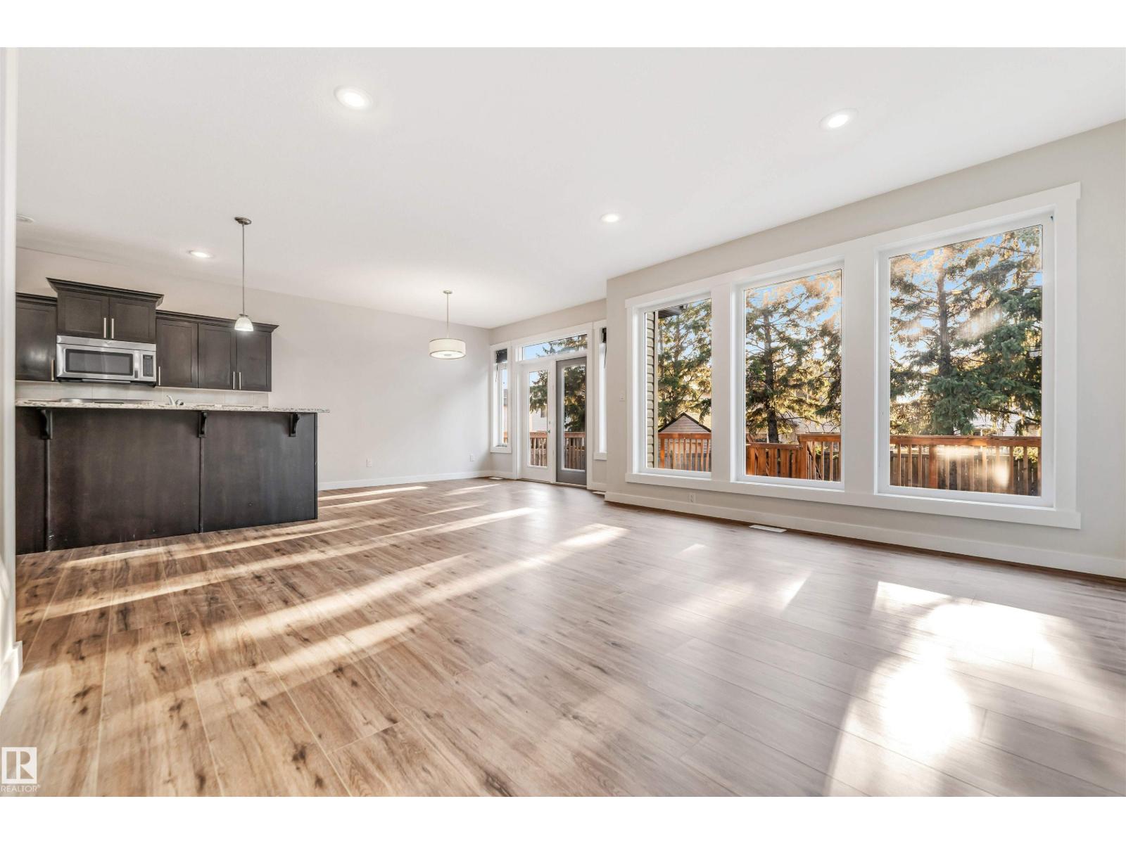 Photo 28 of 708 57 St Sw, Edmonton AB
