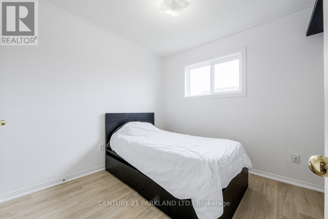 Photo 24 of 26 Kelso Crescent, Vaughan ON