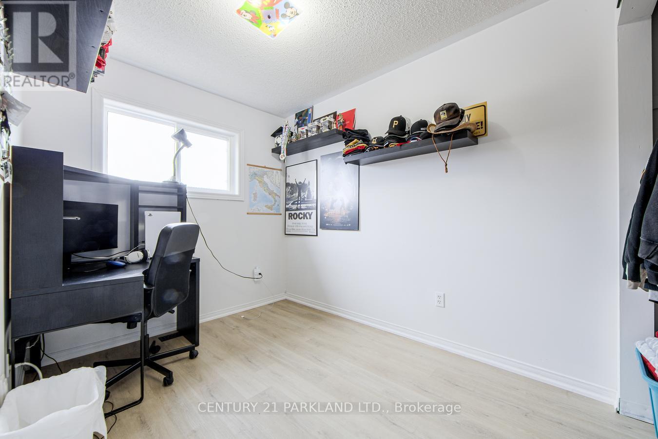 Photo 25 of 26 Kelso Crescent, Vaughan ON