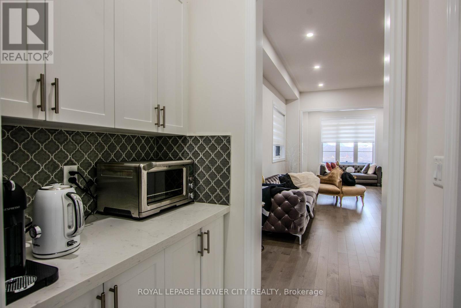 Photo 9 of 1114 Wickham Road, Innisfil ON