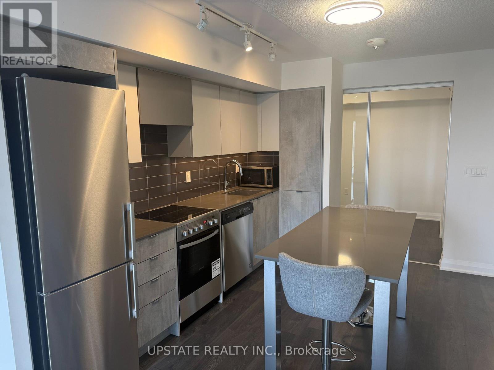 Photo 8 of 710 30 Gibbs Road, Toronto ON