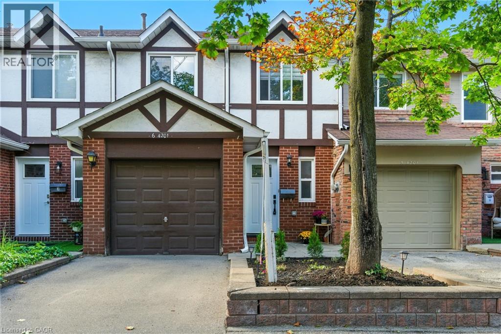 Photo 1 of 4201 Longmoor Drive Unit 6, Burlington ON