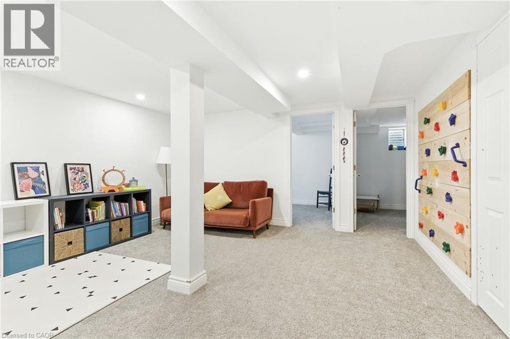 Photo 37 of 4201 Longmoor Drive Unit 6, Burlington ON