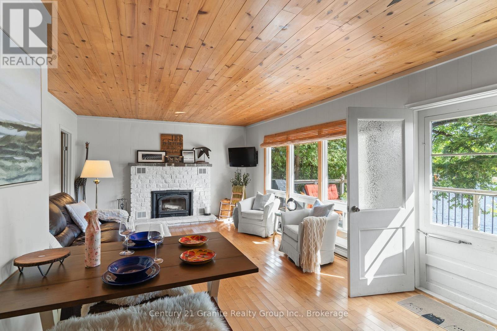 Photo 10 of 1291 Shanahan Trail, Minden Hills ON