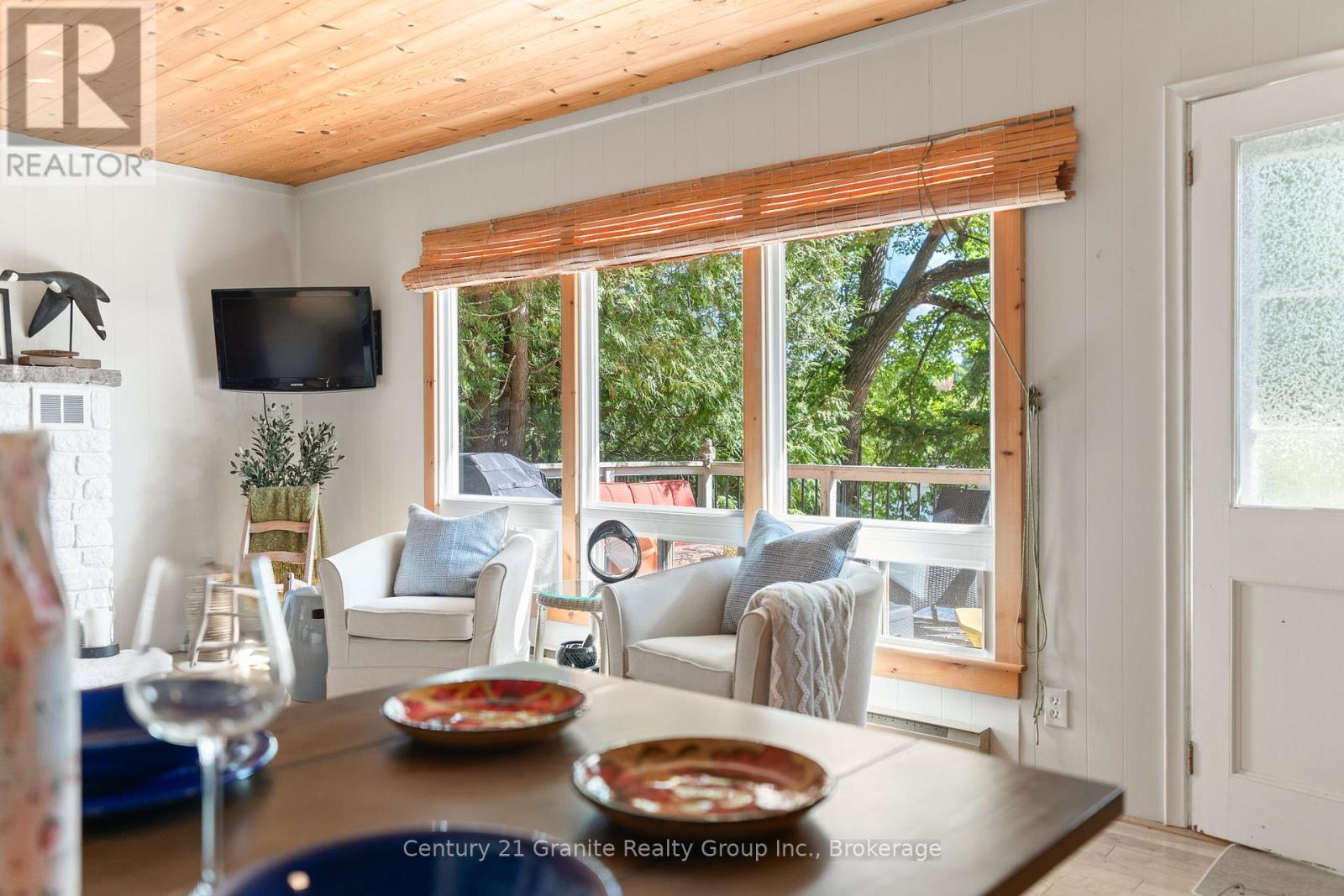 Photo 11 of 1291 Shanahan Trail, Minden Hills ON