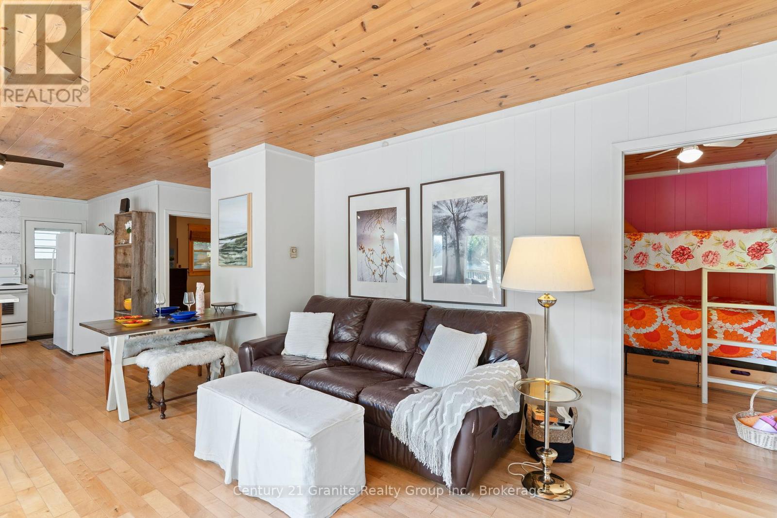 Photo 16 of 1291 Shanahan Trail, Minden Hills ON