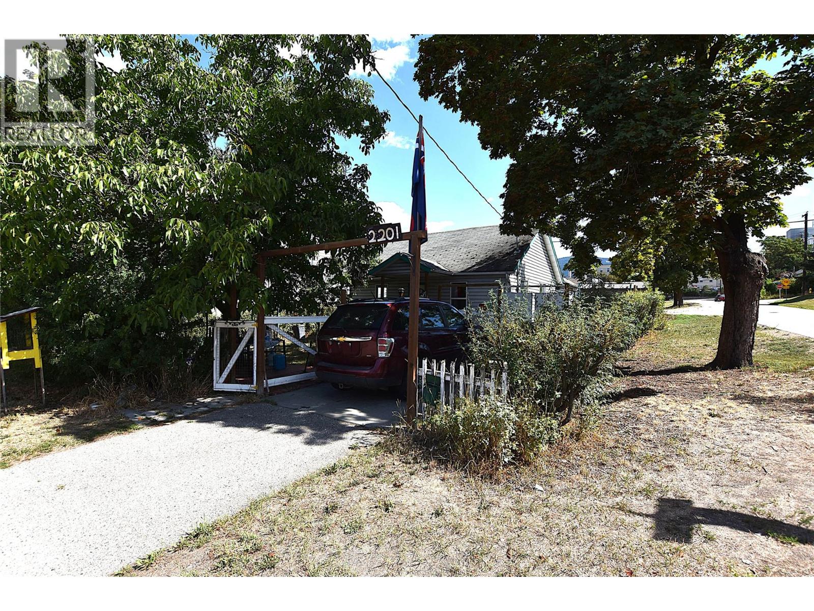 Photo 2 of 2201 34 Street, Vernon BC