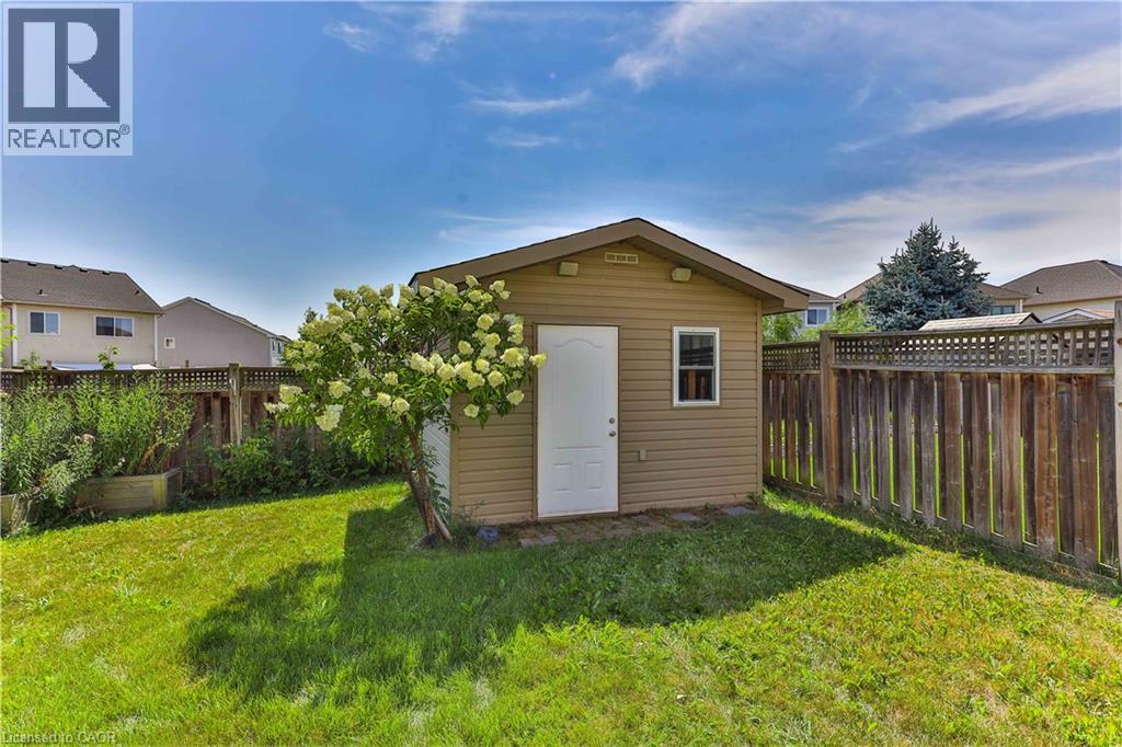 Photo 5 of 151 Spring Creek Drive, Waterdown ON