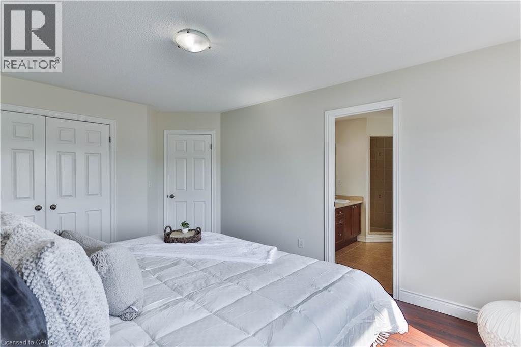 Photo 26 of 151 Spring Creek Drive, Waterdown ON