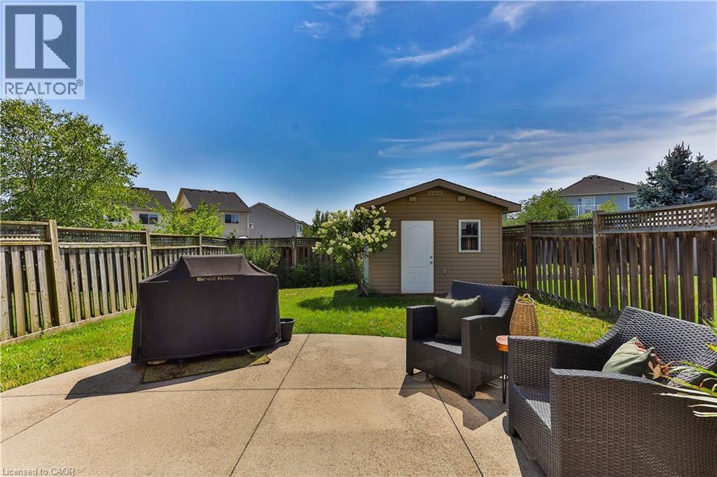 Photo 8 of 151 Spring Creek Drive, Waterdown ON