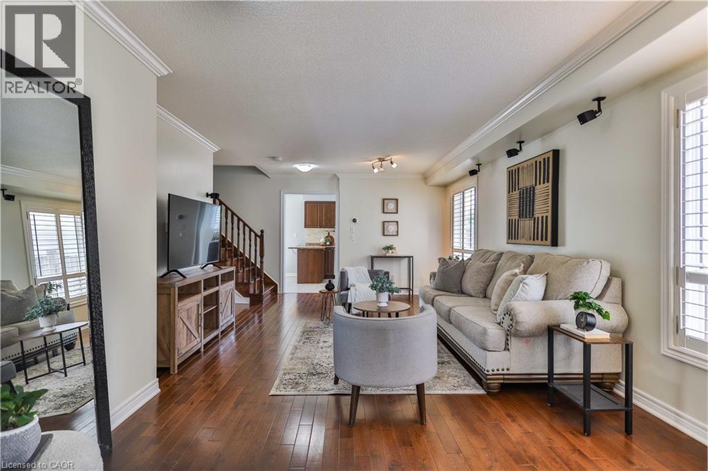 Photo 15 of 151 Spring Creek Drive, Waterdown ON