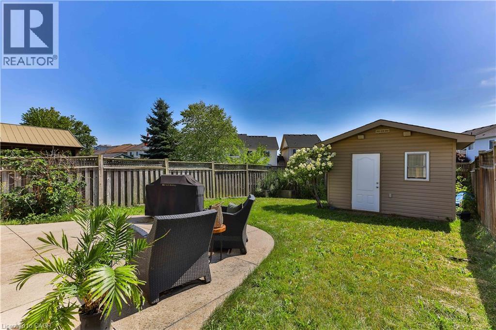 Photo 7 of 151 Spring Creek Drive, Waterdown ON