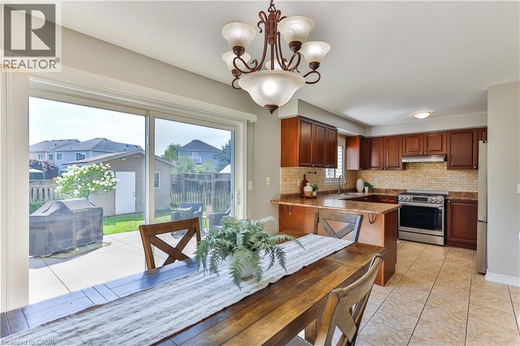 Photo 18 of 151 Spring Creek Drive, Waterdown ON