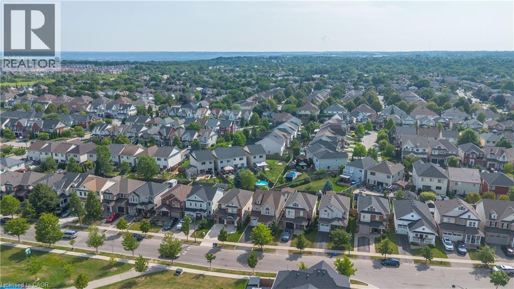 Photo 46 of 151 Spring Creek Drive, Waterdown ON