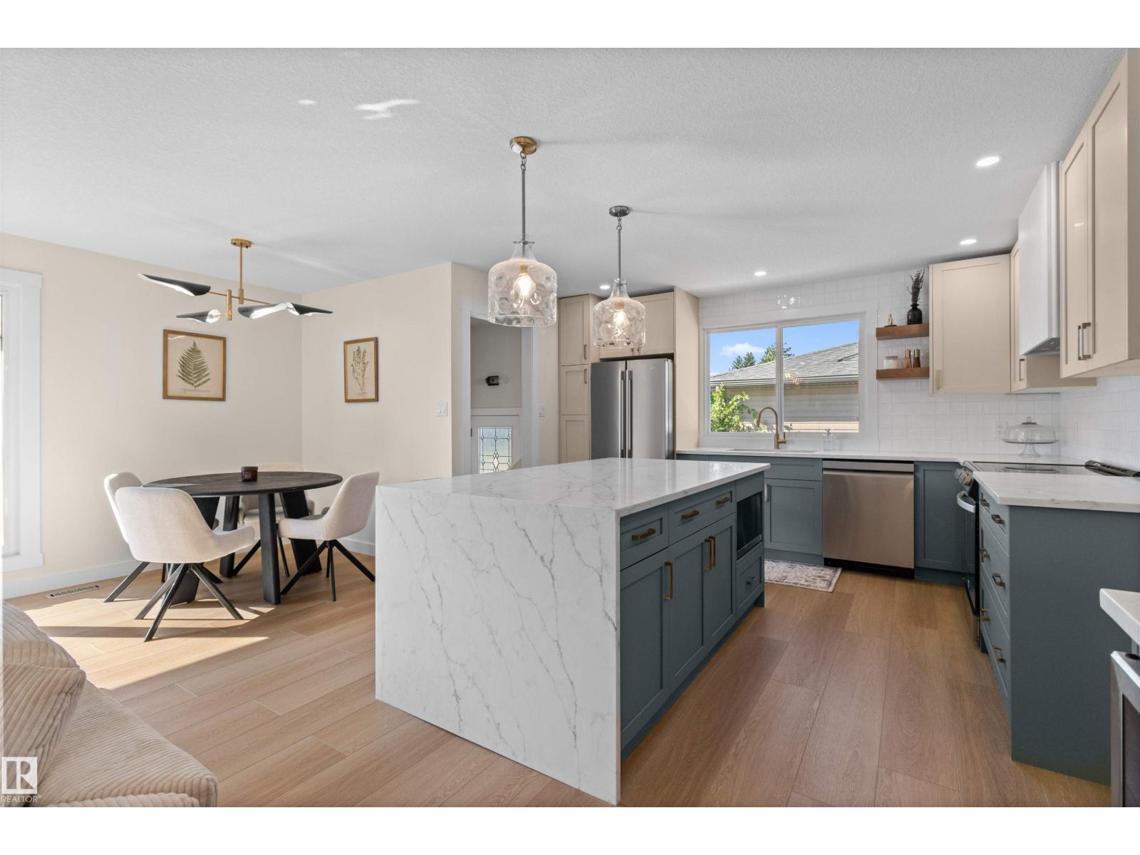 Photo 12 of 97 Garland Cr, Sherwood Park AB