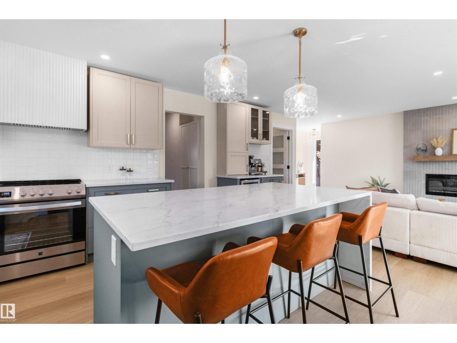 Photo 15 of 97 Garland Cr, Sherwood Park AB