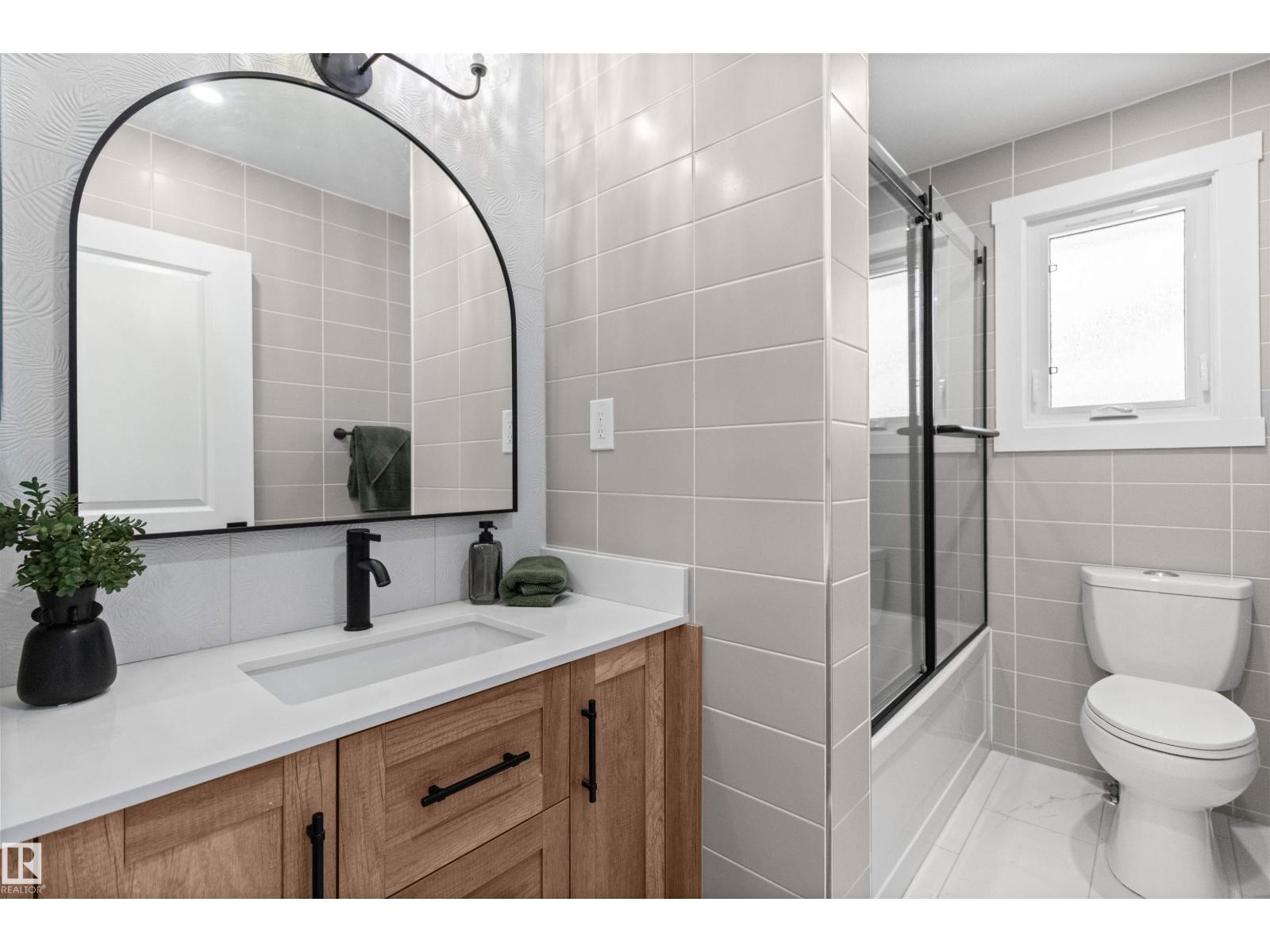 Photo 24 of 97 Garland Cr, Sherwood Park AB