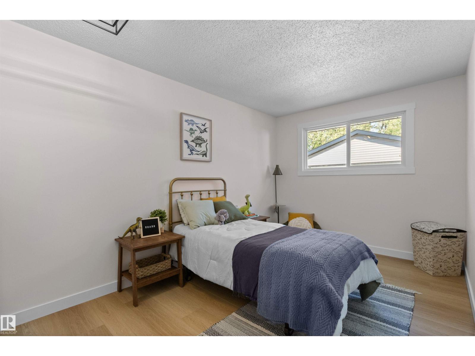 Photo 25 of 97 Garland Cr, Sherwood Park AB