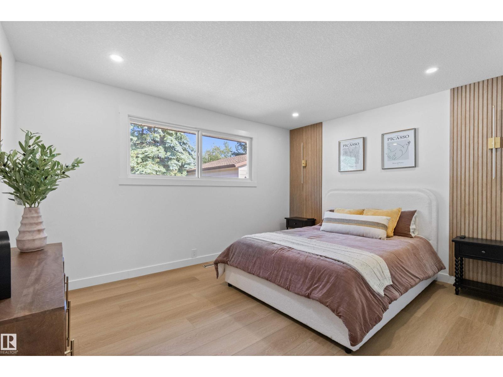 Photo 29 of 97 Garland Cr, Sherwood Park AB