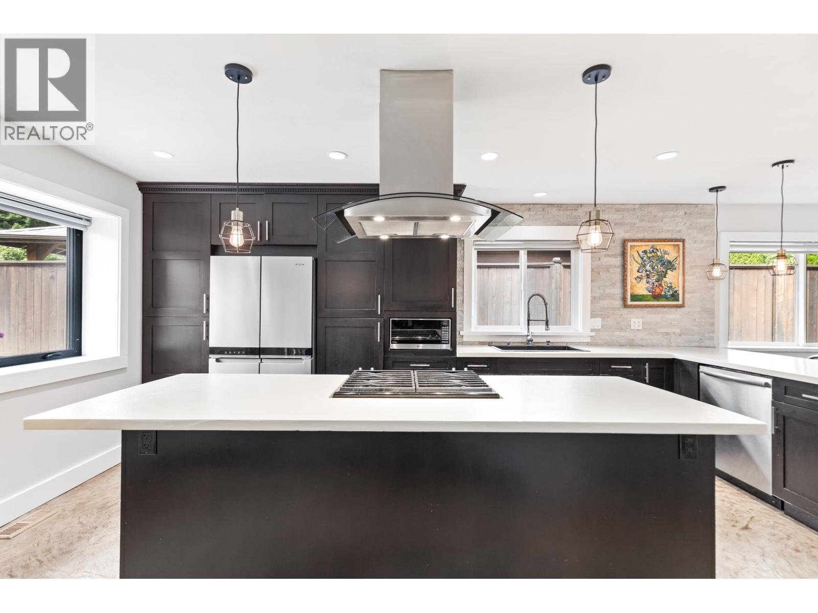 Photo 15 of 22194 River Bend, Maple Ridge BC