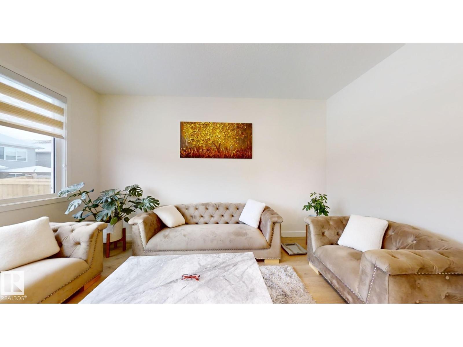 Photo 16 of 2043 13 Av Nw, Edmonton AB
