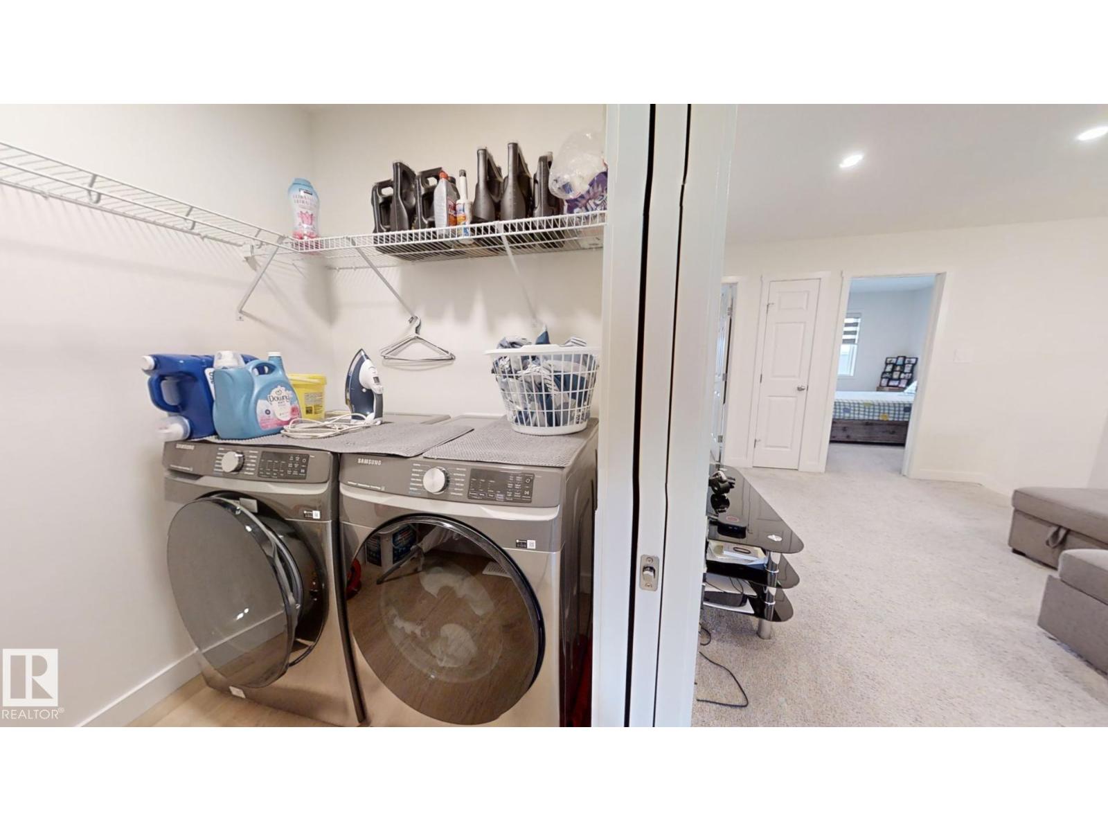 Photo 33 of 2043 13 Av Nw, Edmonton AB