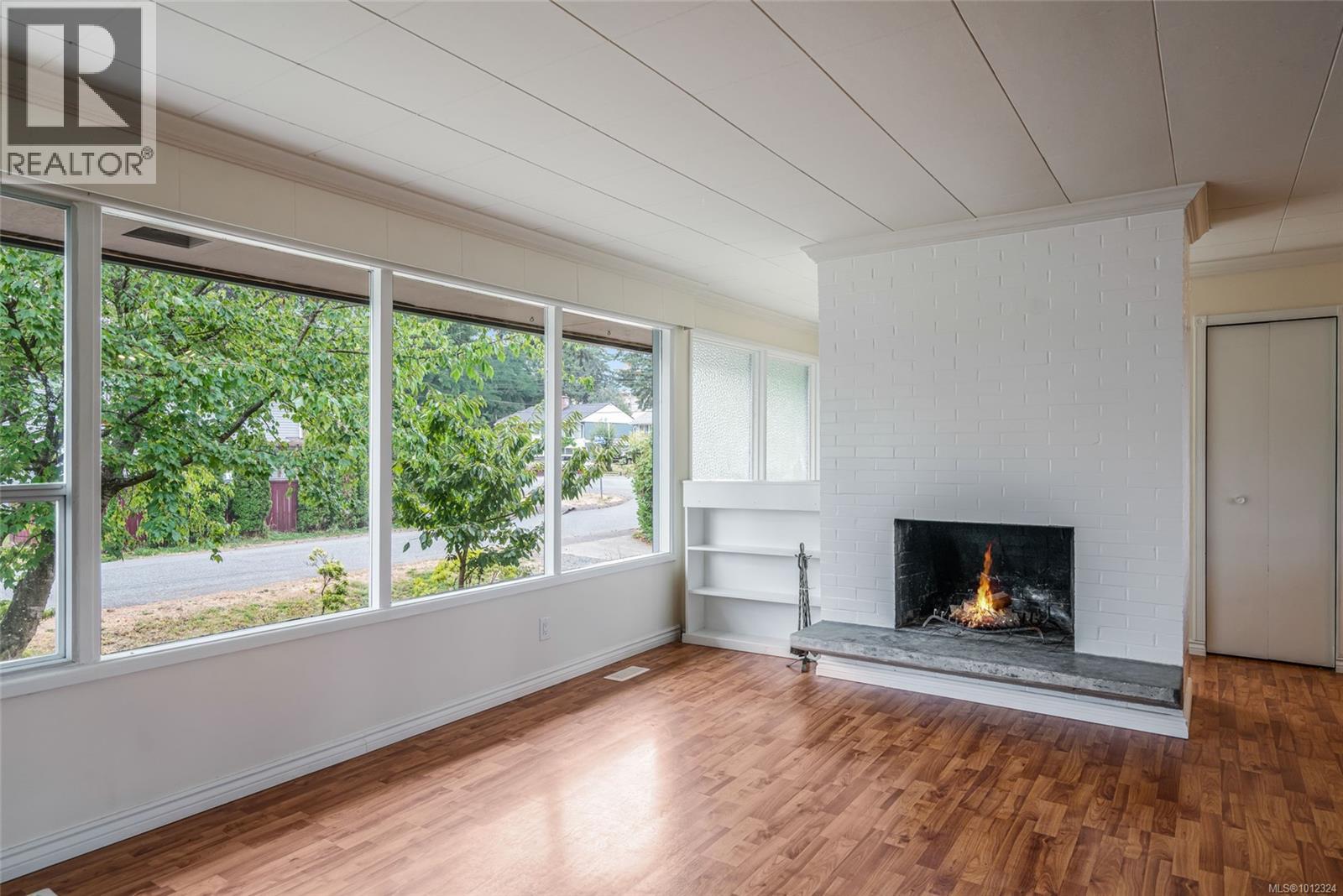 Photo 5 of 70 Giggleswick Pl, Nanaimo BC