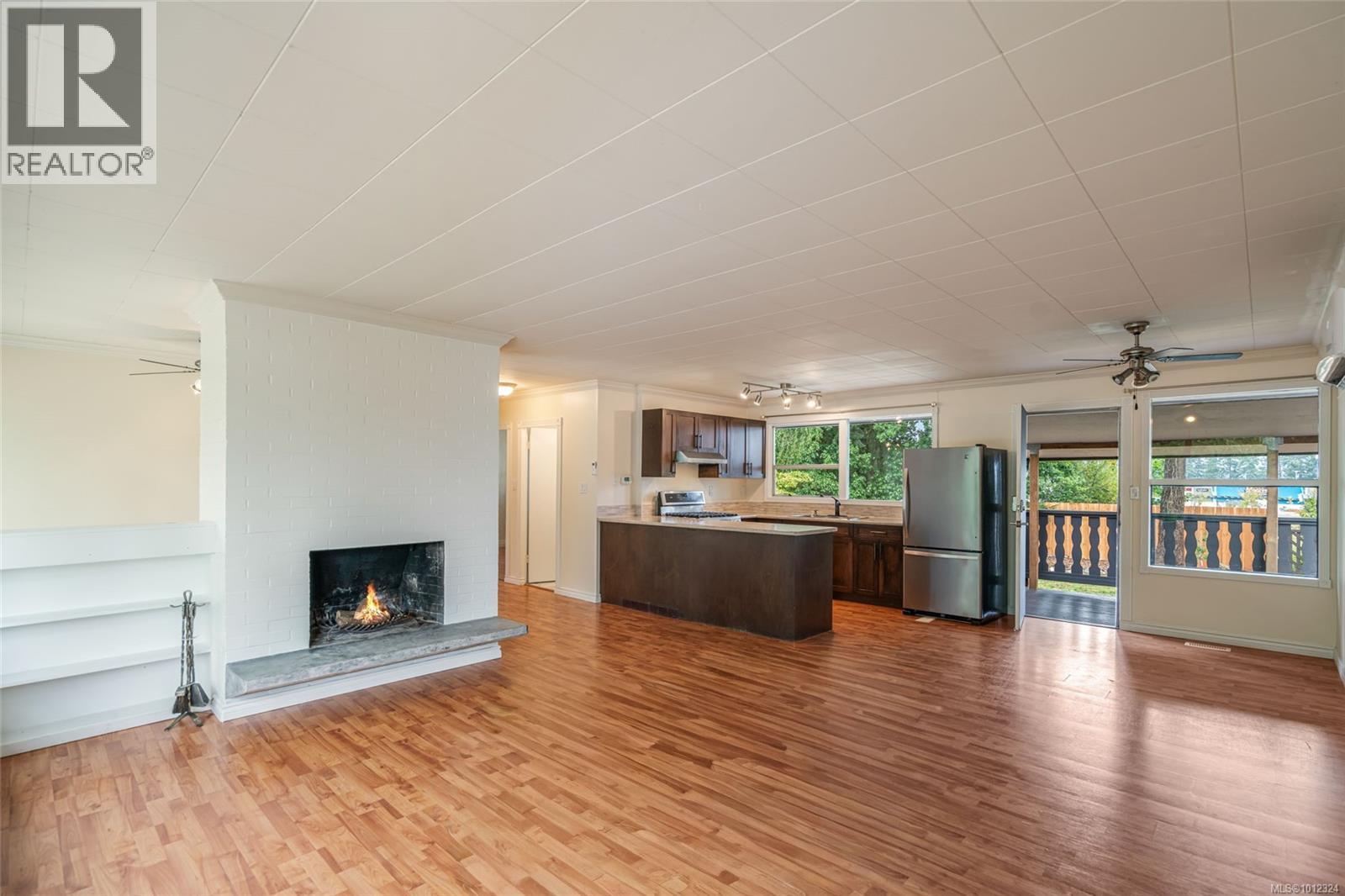 Photo 8 of 70 Giggleswick Pl, Nanaimo BC
