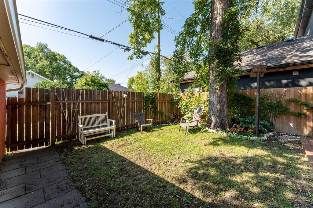 Photo 43 of 289 Waterloo Street, Winnipeg MB