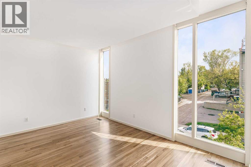 Photo 35 of 1712 19 Avenue Sw, Calgary AB