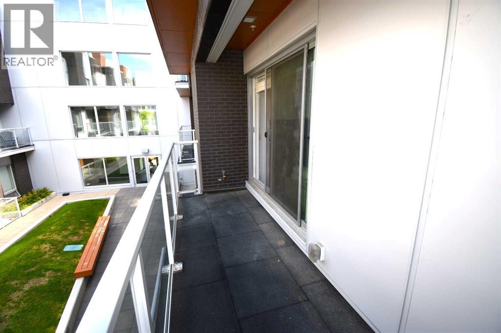 Photo 15 of 205 3125 39 Street Nw, Calgary AB