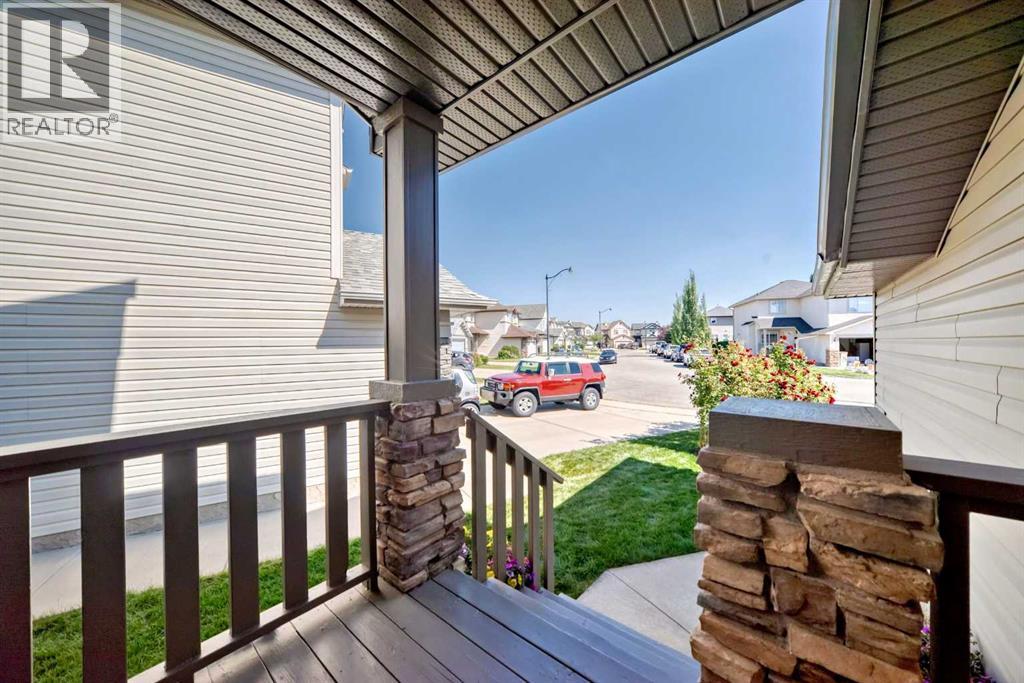 Photo 45 of 108 Weston Manor Sw, Calgary AB