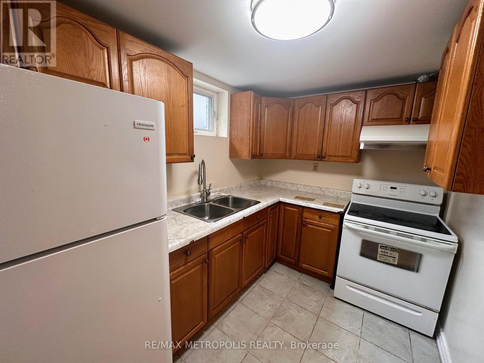 Photo 12 of Bsmt 9 Gilroy Drive, Toronto ON
