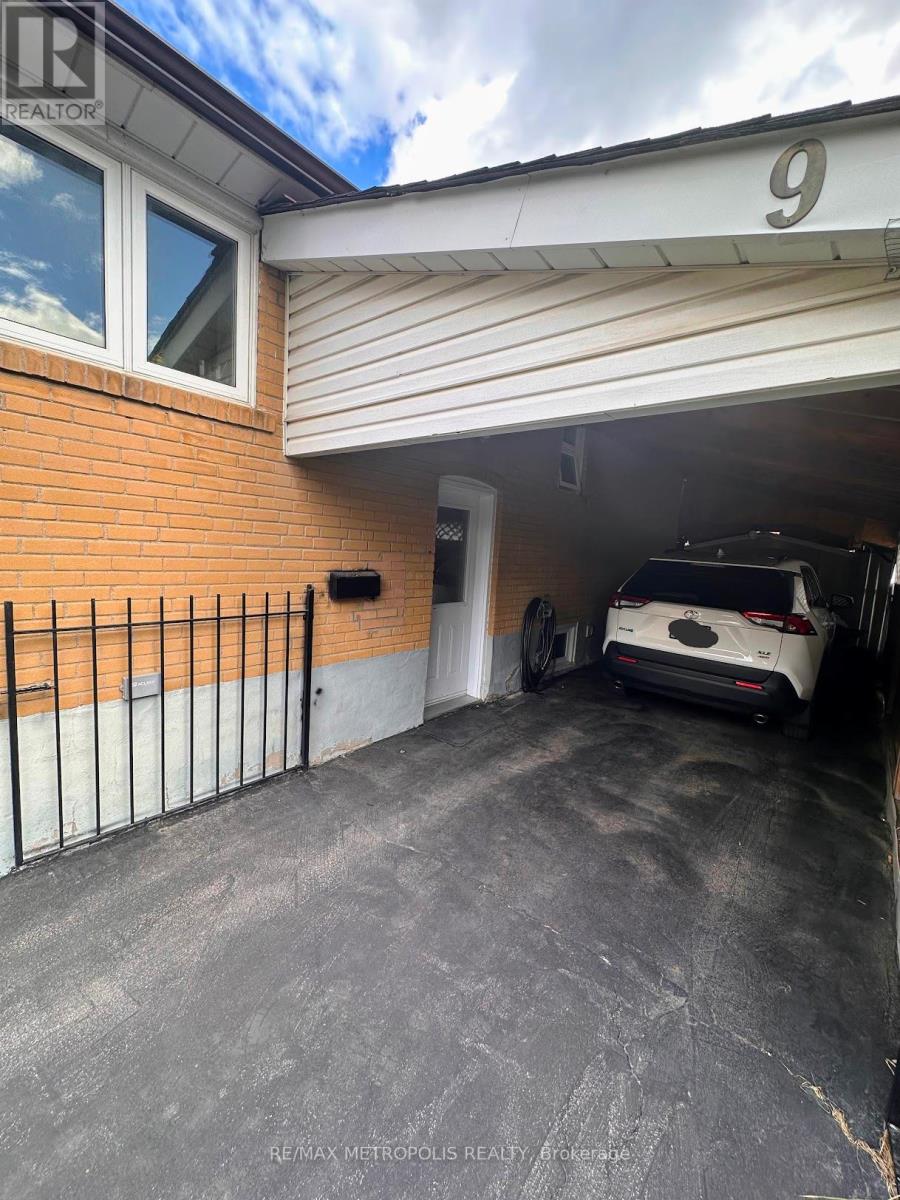 Photo 2 of Bsmt 9 Gilroy Drive, Toronto ON