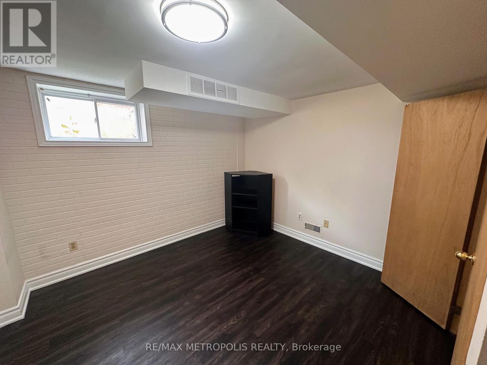 Photo 8 of Bsmt 9 Gilroy Drive, Toronto ON
