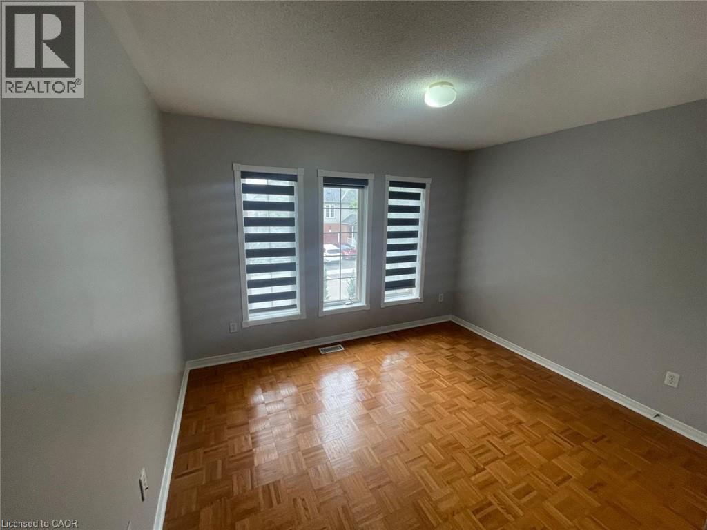 Photo 13 of 63 Heartleaf Crescent, Brampton ON