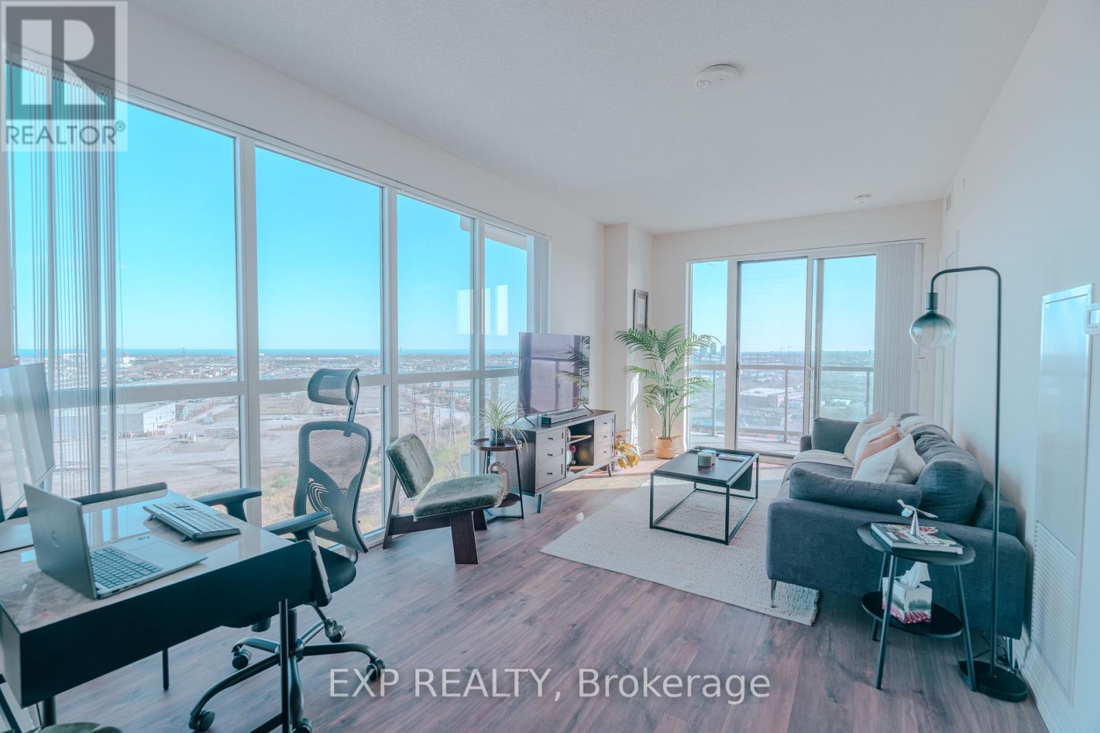 Photo 17 of 1104 50 Thomas Riley Road, Toronto ON