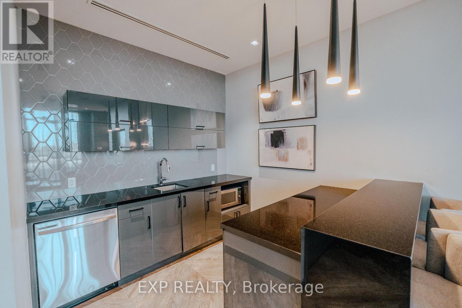 Photo 3 of 1104 50 Thomas Riley Road, Toronto ON