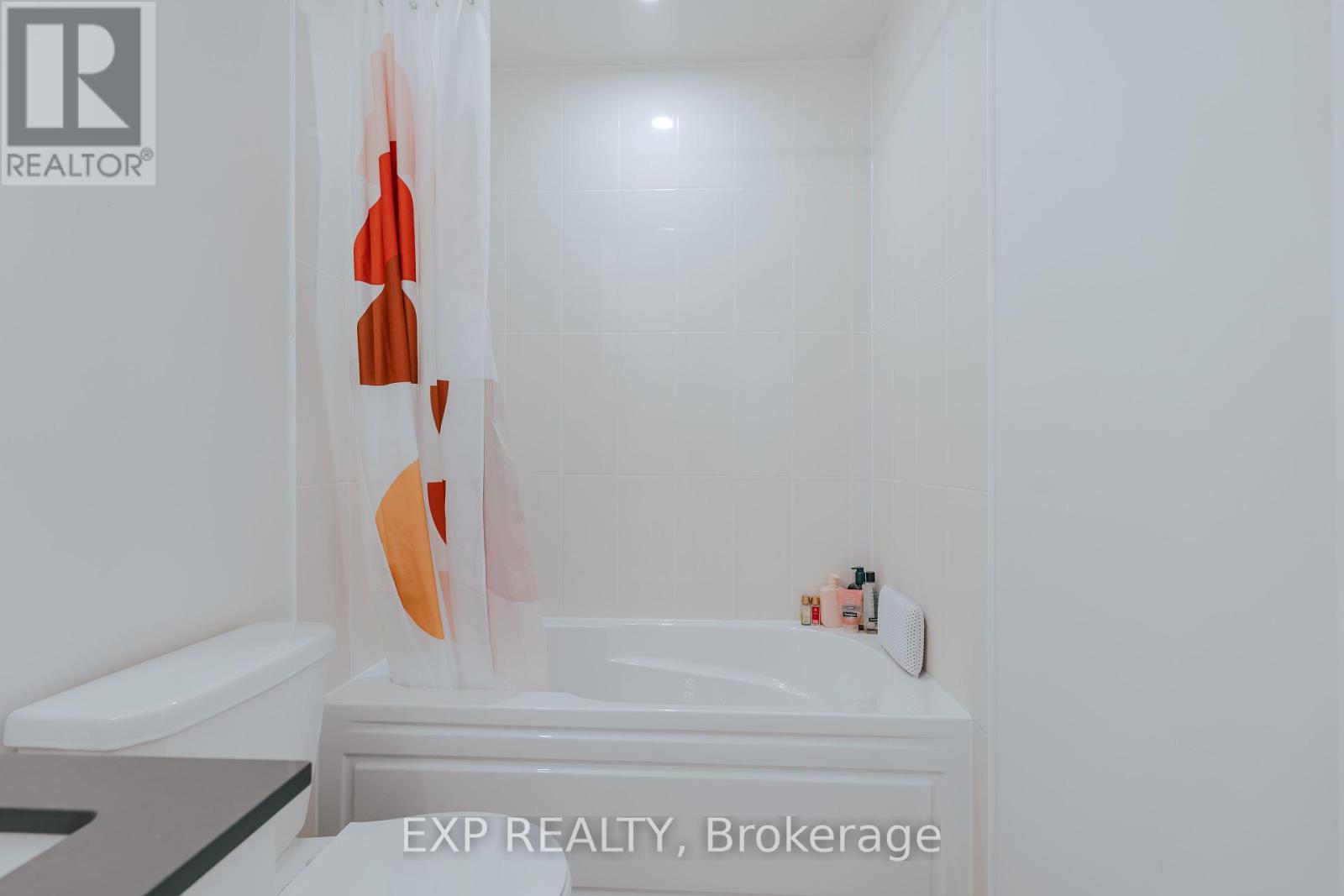 Photo 6 of 1104 50 Thomas Riley Road, Toronto ON