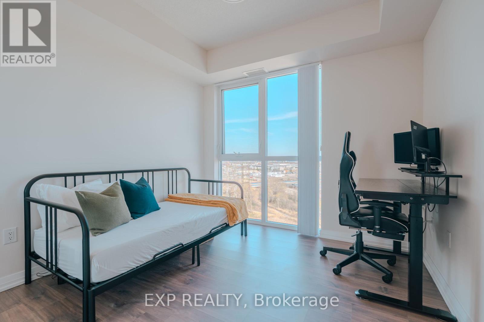 Photo 9 of 1104 50 Thomas Riley Road, Toronto ON
