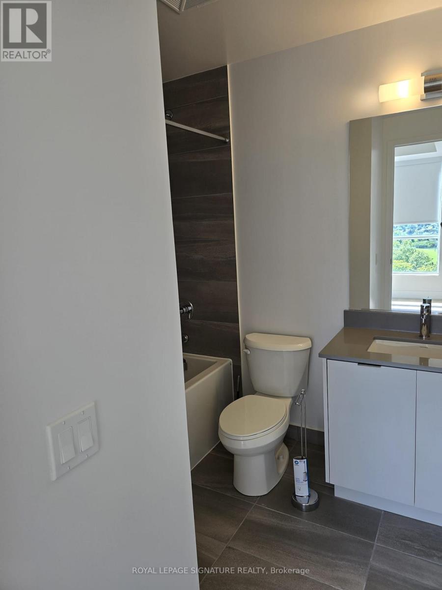 Photo 7 of 810 204 Burnhamthorpe Road E, Mississauga ON