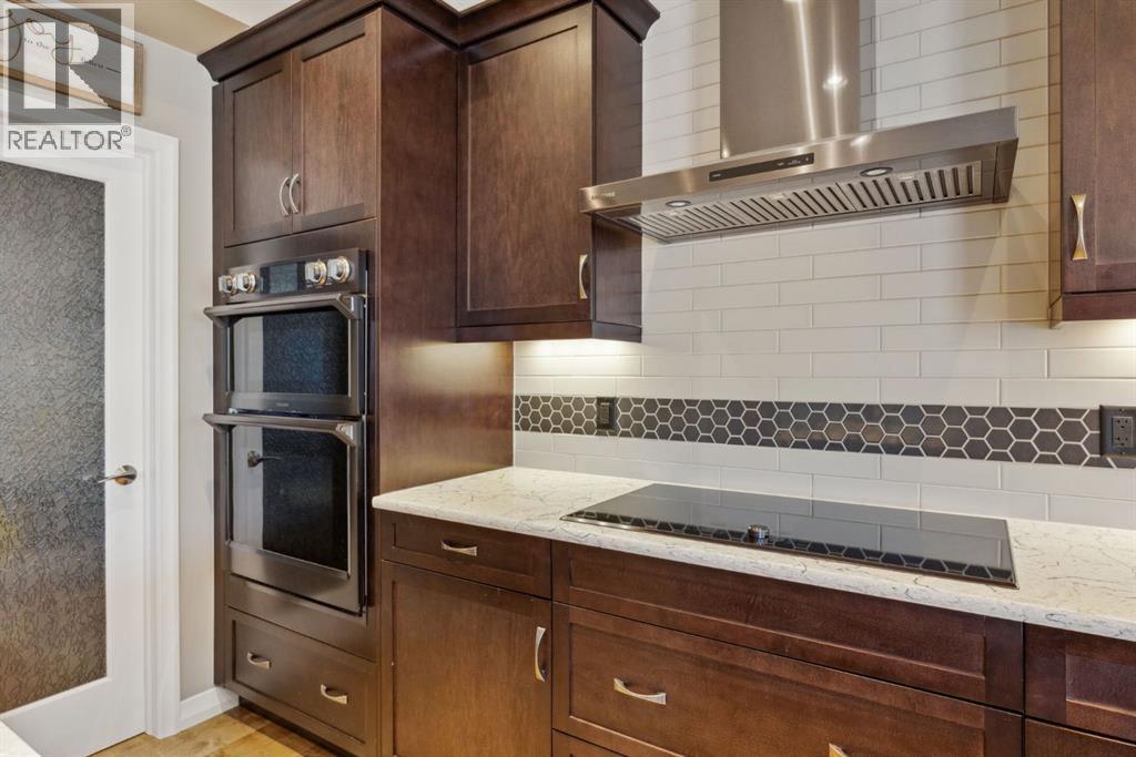 Photo 4 of 250 Evansglen Drive Nw, Calgary AB