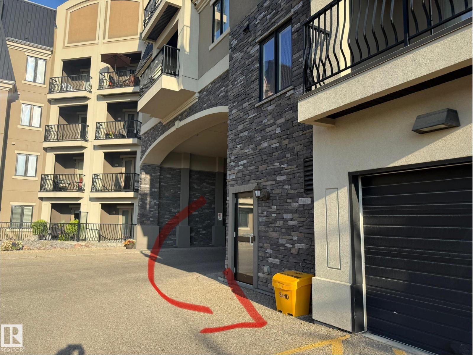 Photo 36 of 140 6079 Maynard Wy Nw, Edmonton AB