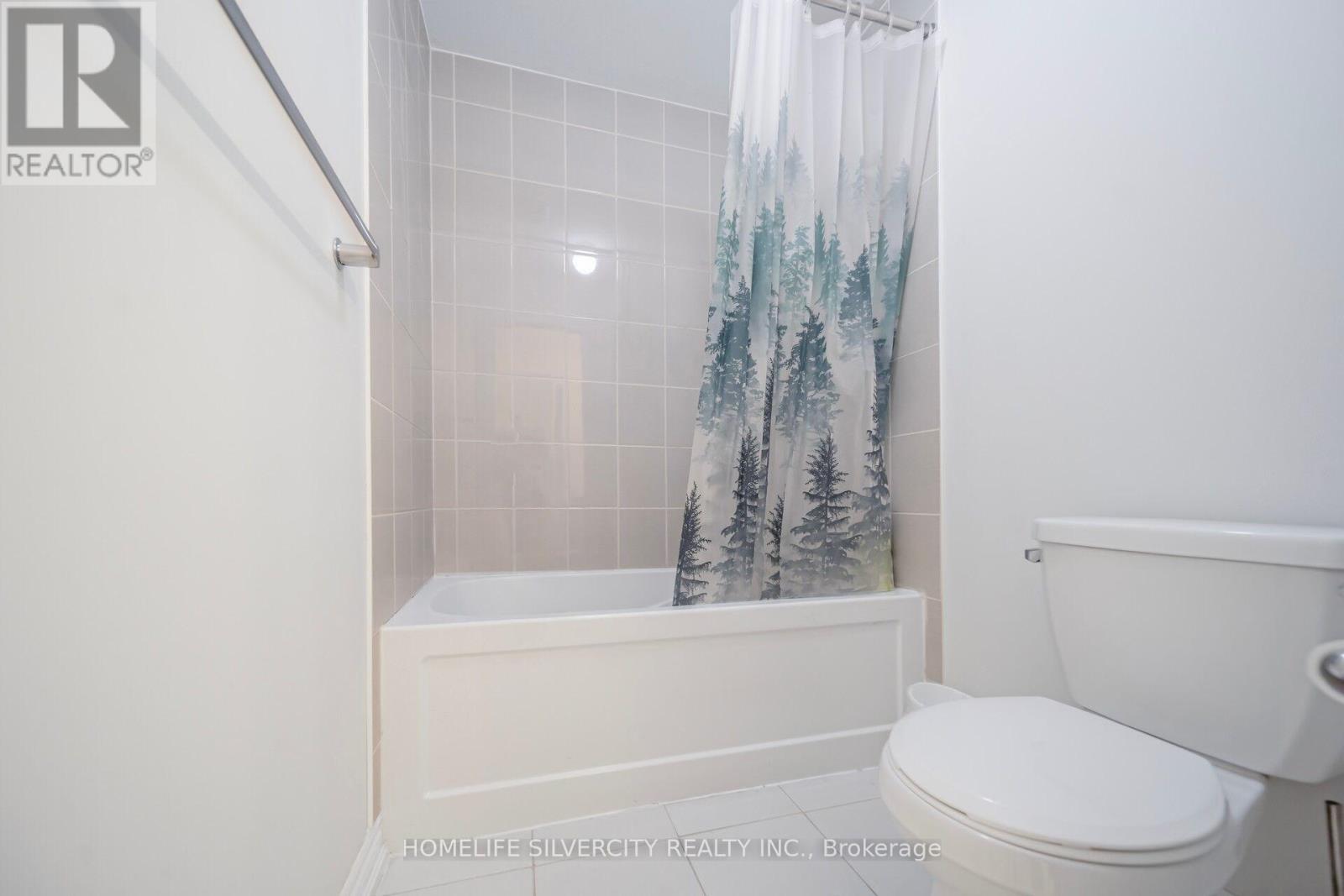 Photo 29 of 44 Cottonwood Crescent, Welland ON