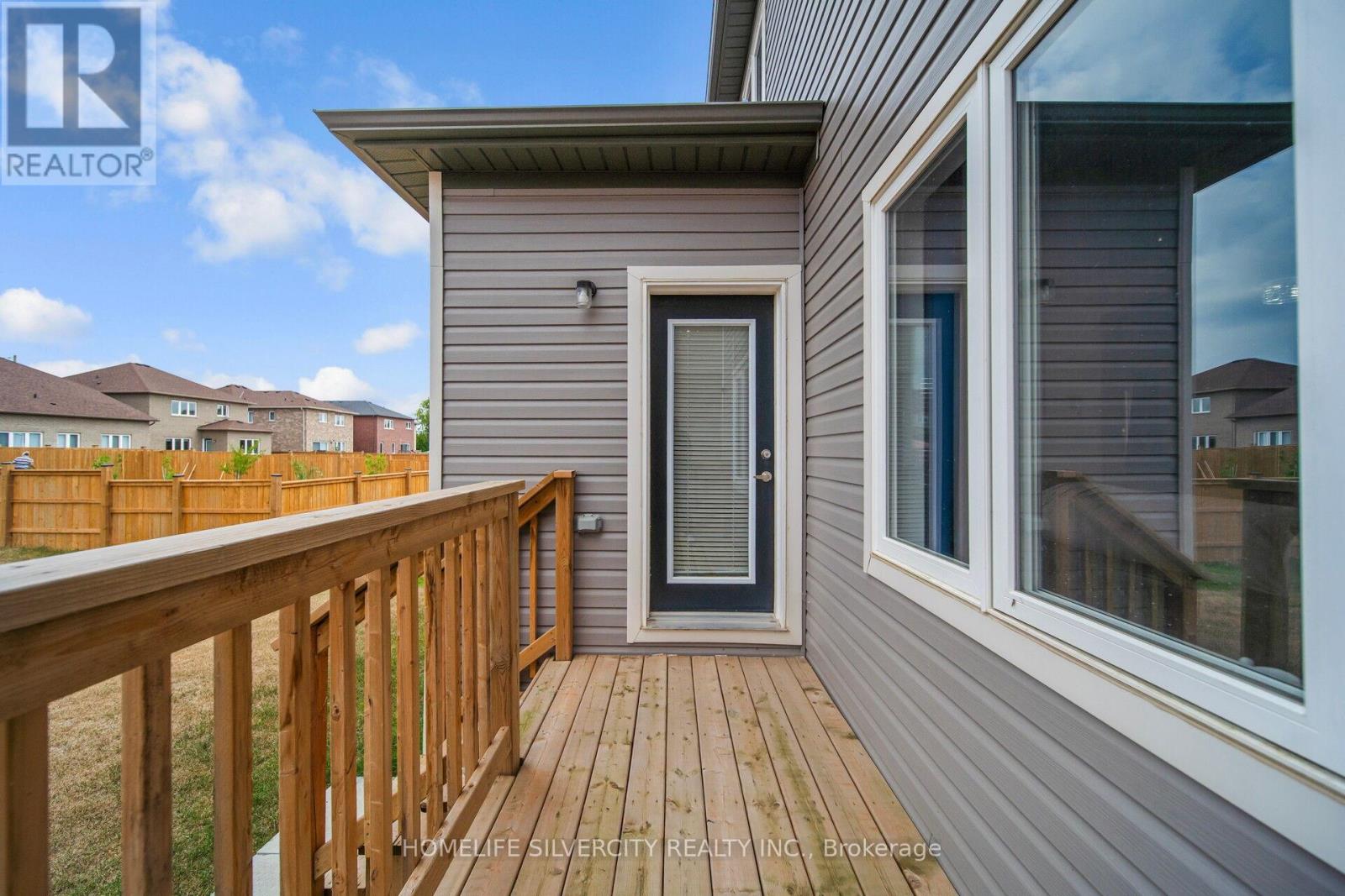 Photo 46 of 44 Cottonwood Crescent, Welland ON