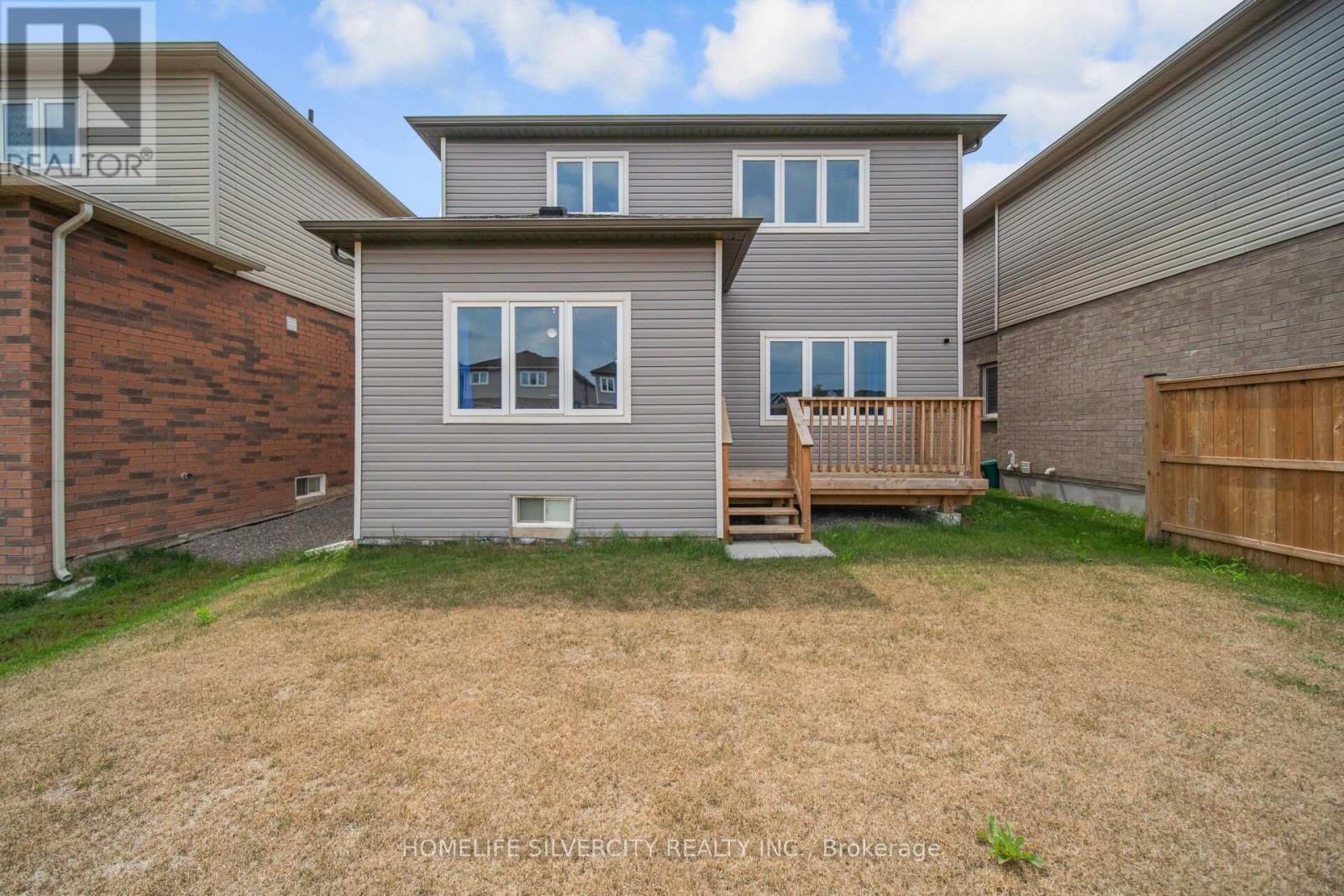 Photo 47 of 44 Cottonwood Crescent, Welland ON